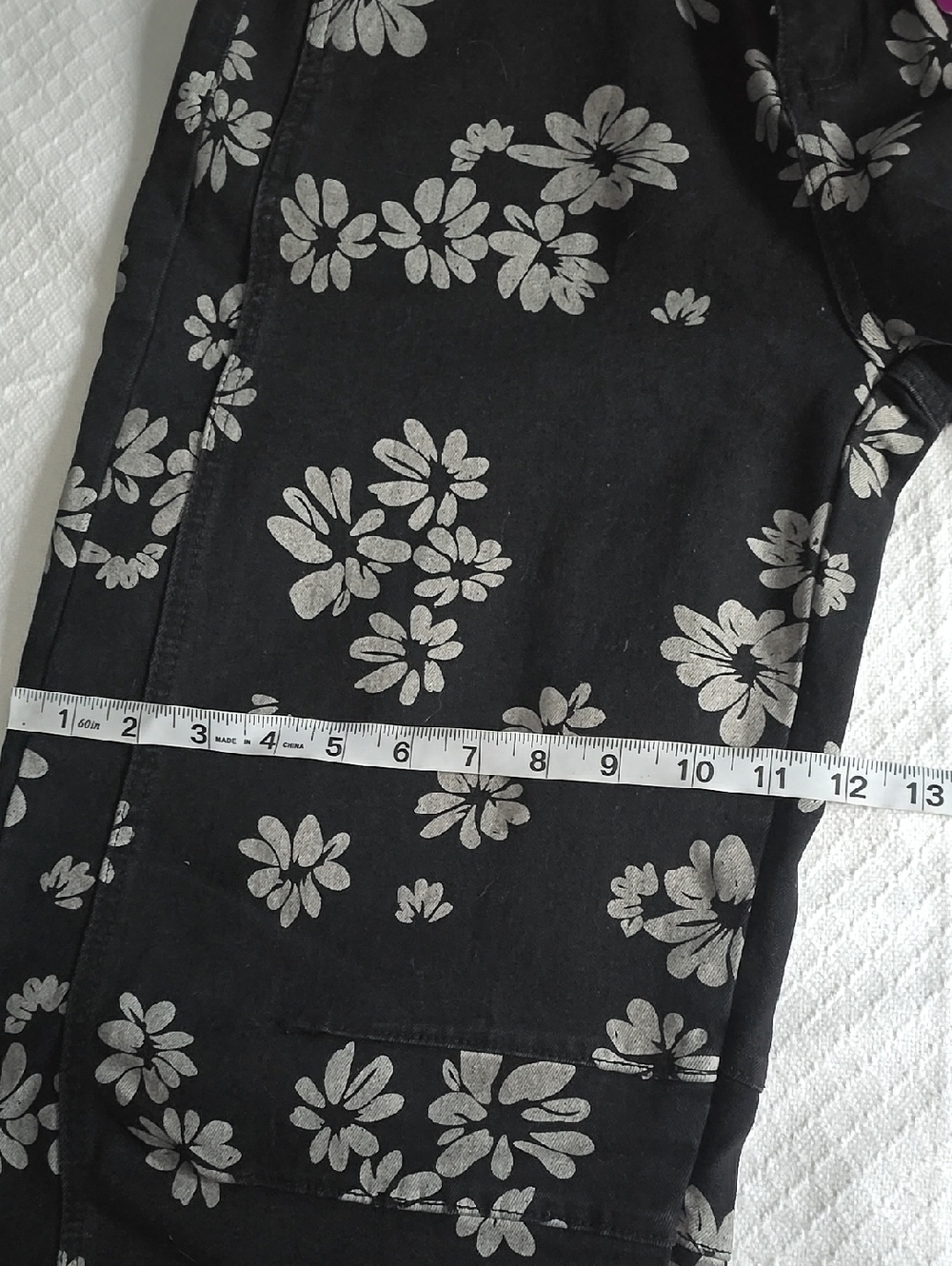 Floral Wide-Leg Denim Pants - Black with Light Blue Print - Picture 7 of 13